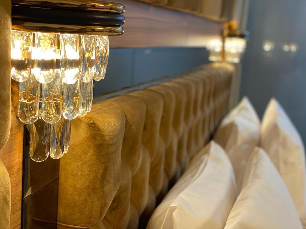 Vila Imperial One Luxury Boutique Hotel Făgăraş Extérieur photo