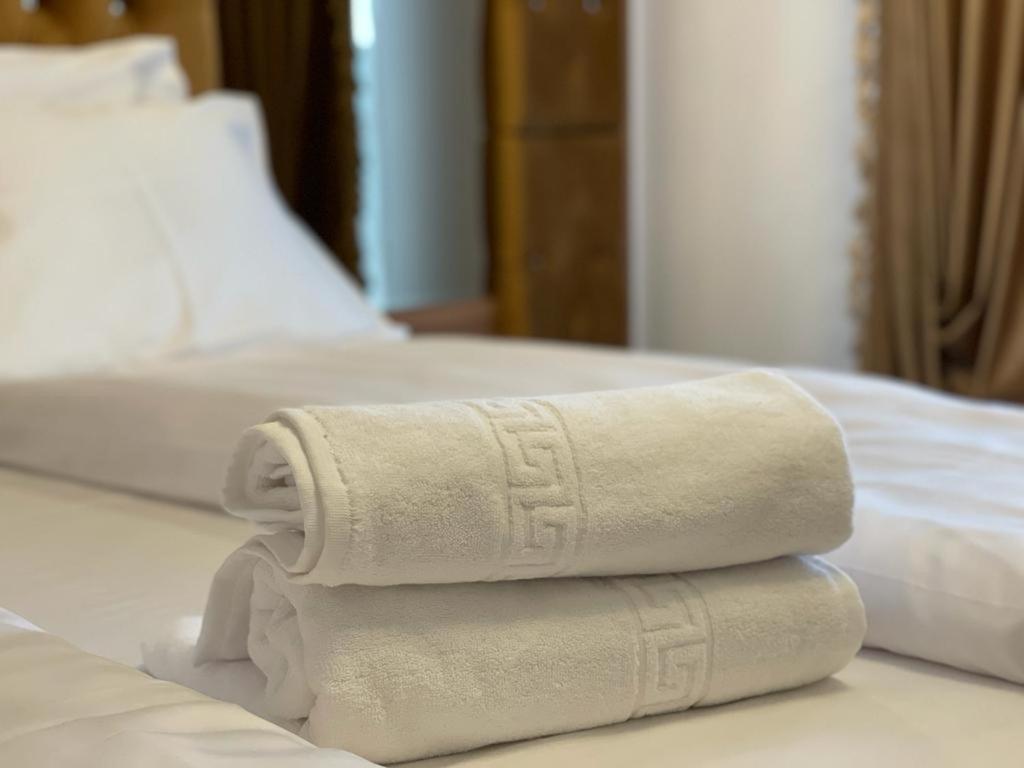 Vila Imperial One Luxury Boutique Hotel Făgăraş Extérieur photo