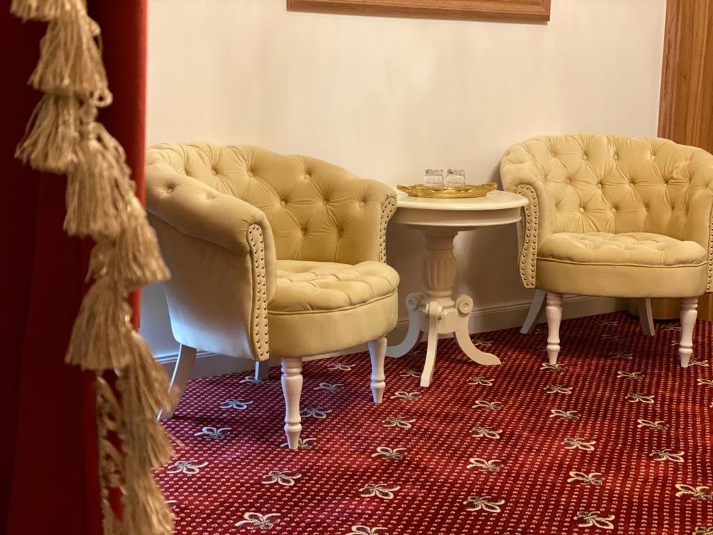 Vila Imperial One Luxury Boutique Hotel Făgăraş Extérieur photo