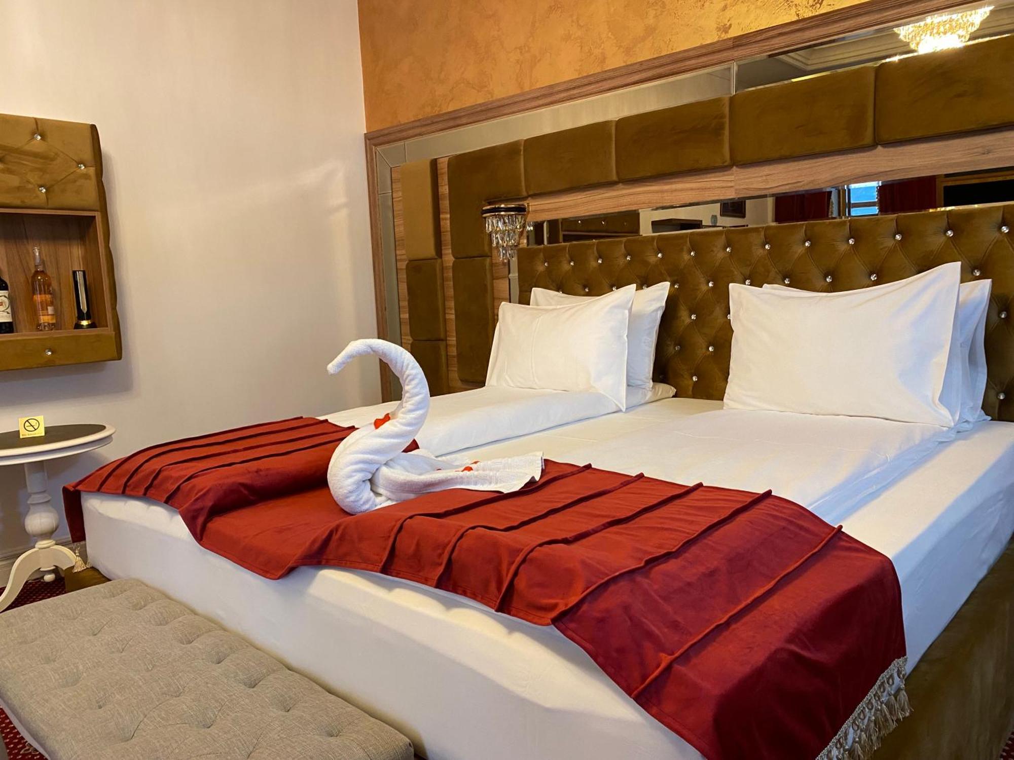 Vila Imperial One Luxury Boutique Hotel Făgăraş Extérieur photo