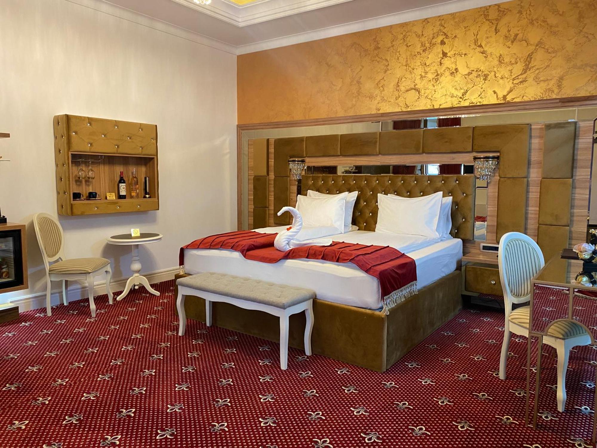 Vila Imperial One Luxury Boutique Hotel Făgăraş Extérieur photo