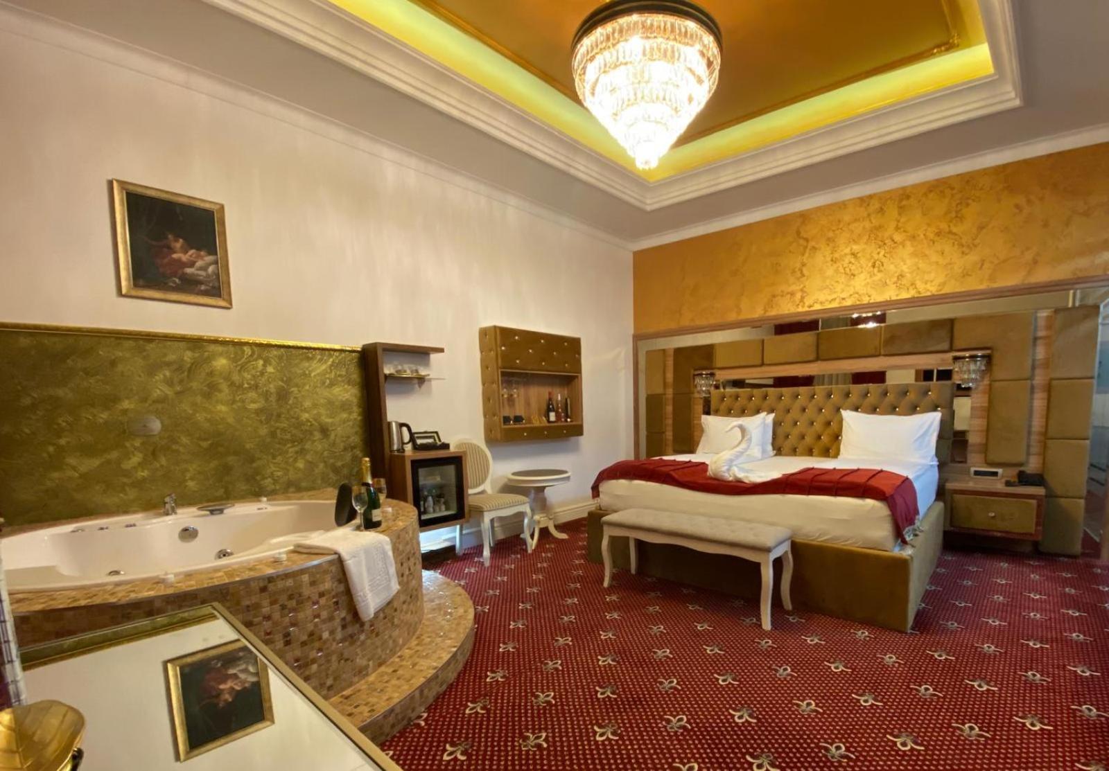 Vila Imperial One Luxury Boutique Hotel Făgăraş Extérieur photo